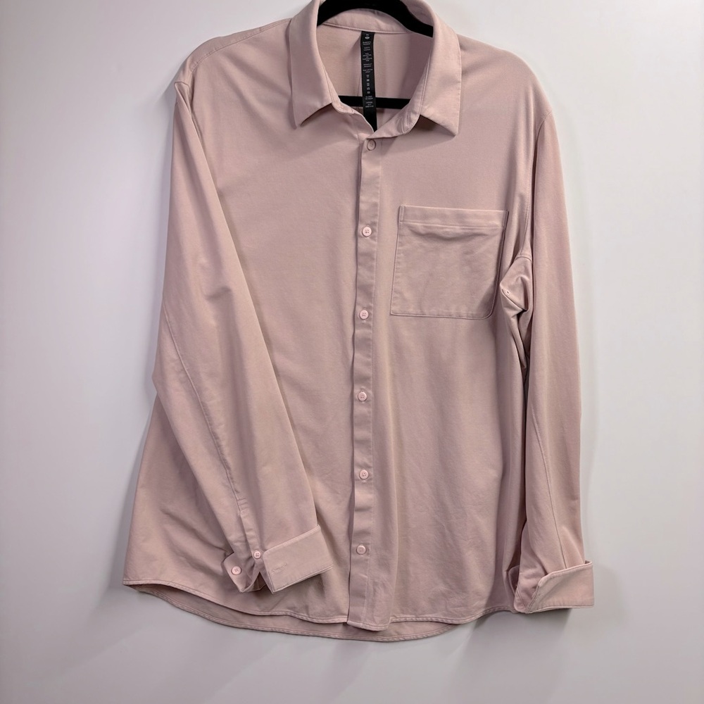 NWOT Men’s Lululemon Commission Long Sleeve Button Up Size, XLarge Color: Pink